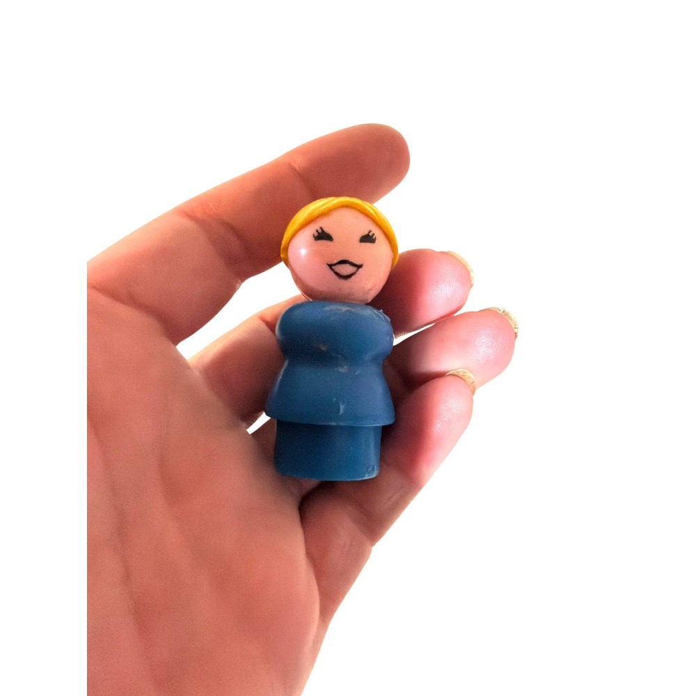 Vintage Unisex Fisher Price Little People Figure OS Blue Blonde - Picture 1 of 4